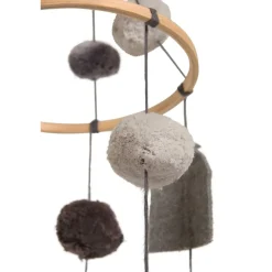 Baby mobile van natuurlijke materialen | 60 x 20 cm | Grijstinten