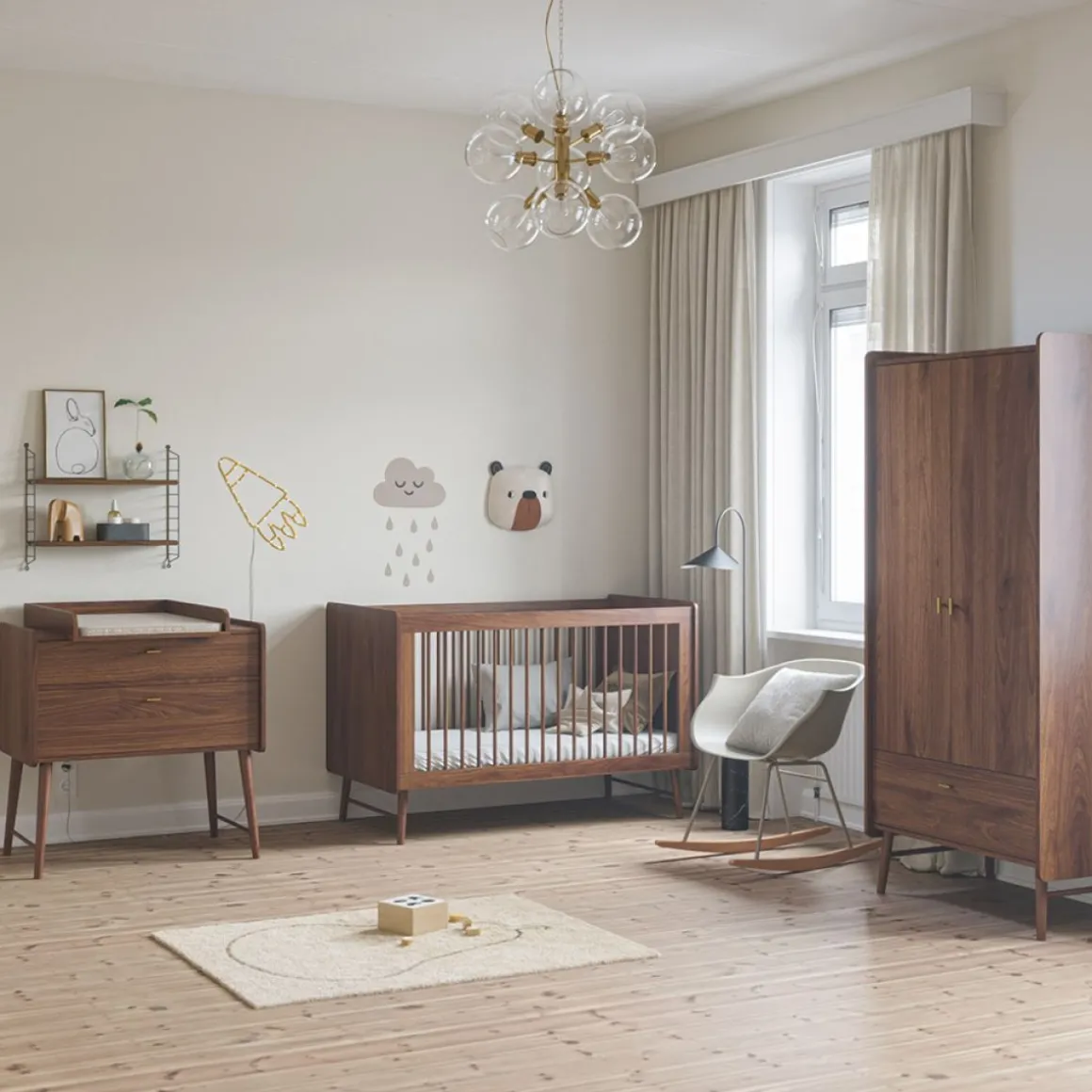 COMMODE VOOR BABY u00abROSEAUu00bb | WALNOOT