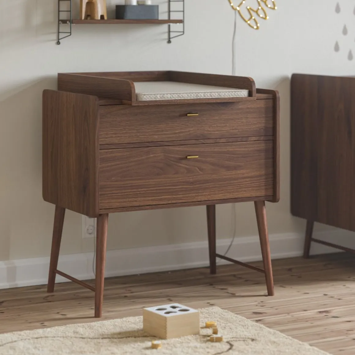 COMMODE VOOR BABY u00abROSEAUu00bb | WALNOOT