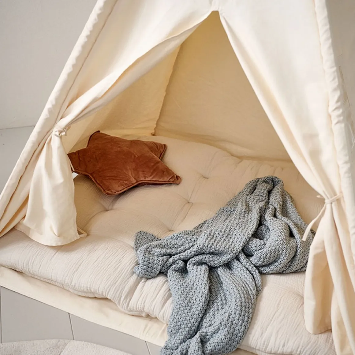 Gevoerd speelmat baby 110x85cm | Biscuit | organic cotton | Wit