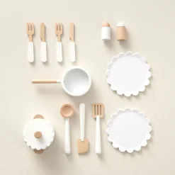Houten speelkeuken | u00abSorbieru00bb | Taupe | Met 13-delige witte keukenset