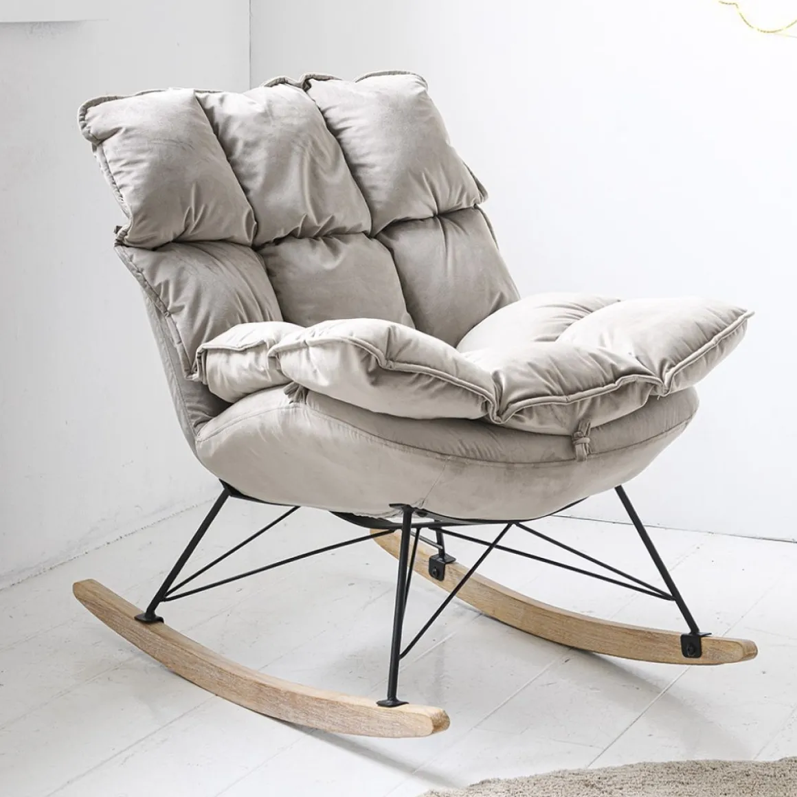 Luxe schommelstoel voor in babykamer | u00abCOCONu00bb | Grijs
