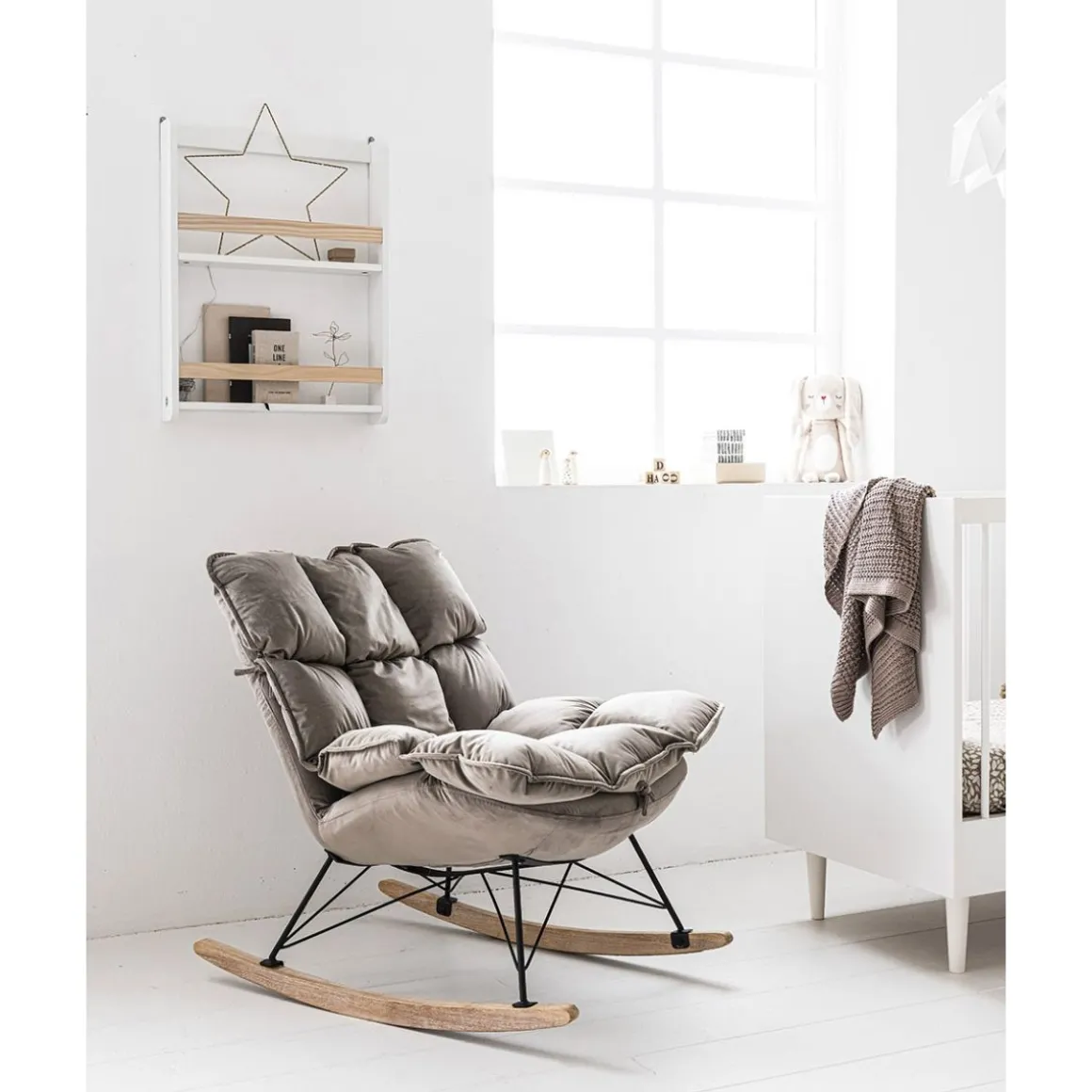 Luxe schommelstoel voor in babykamer | u00abCOCONu00bb | Grijs
