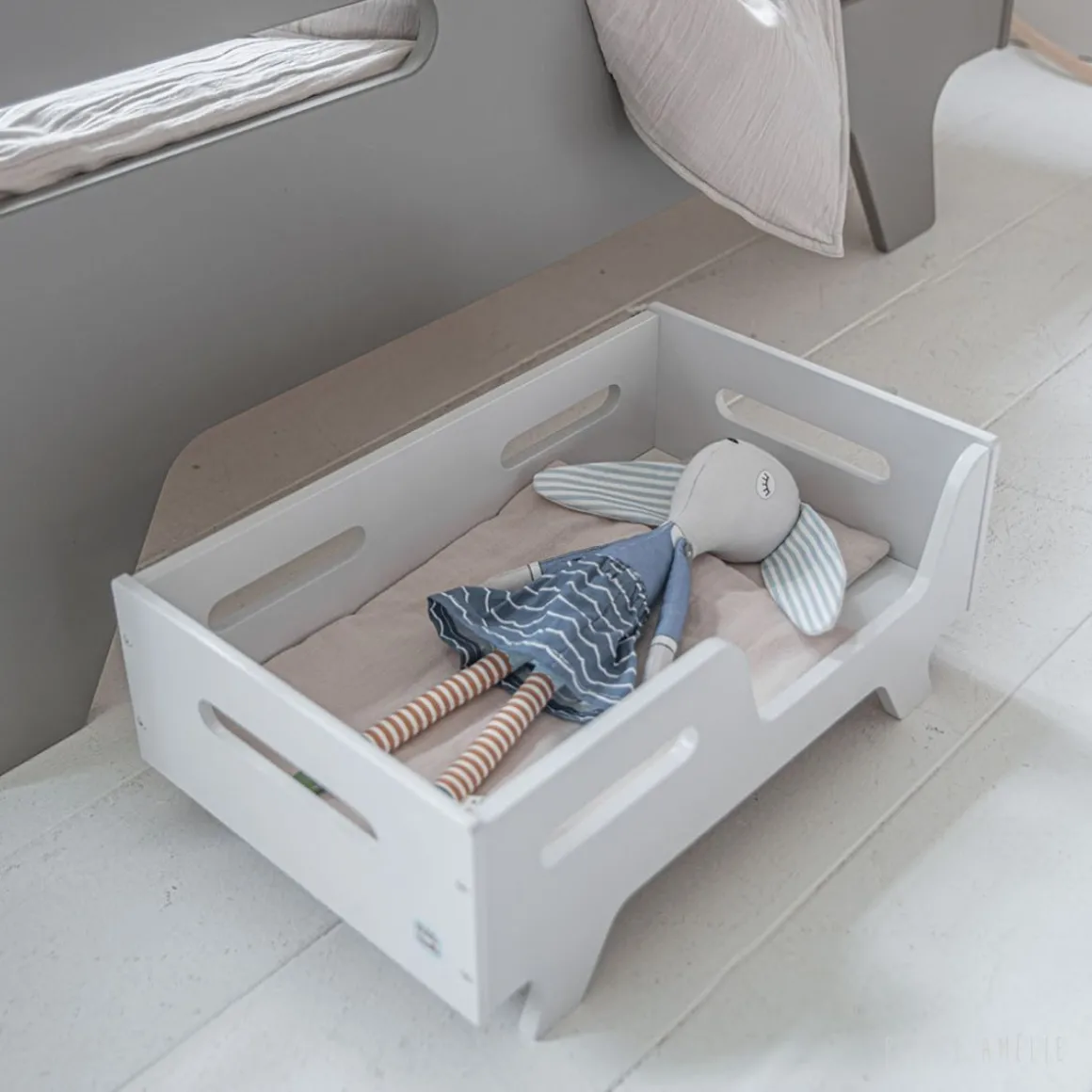 Peuterbed u00abCOLOMBEu00bb 140X70CM WIT