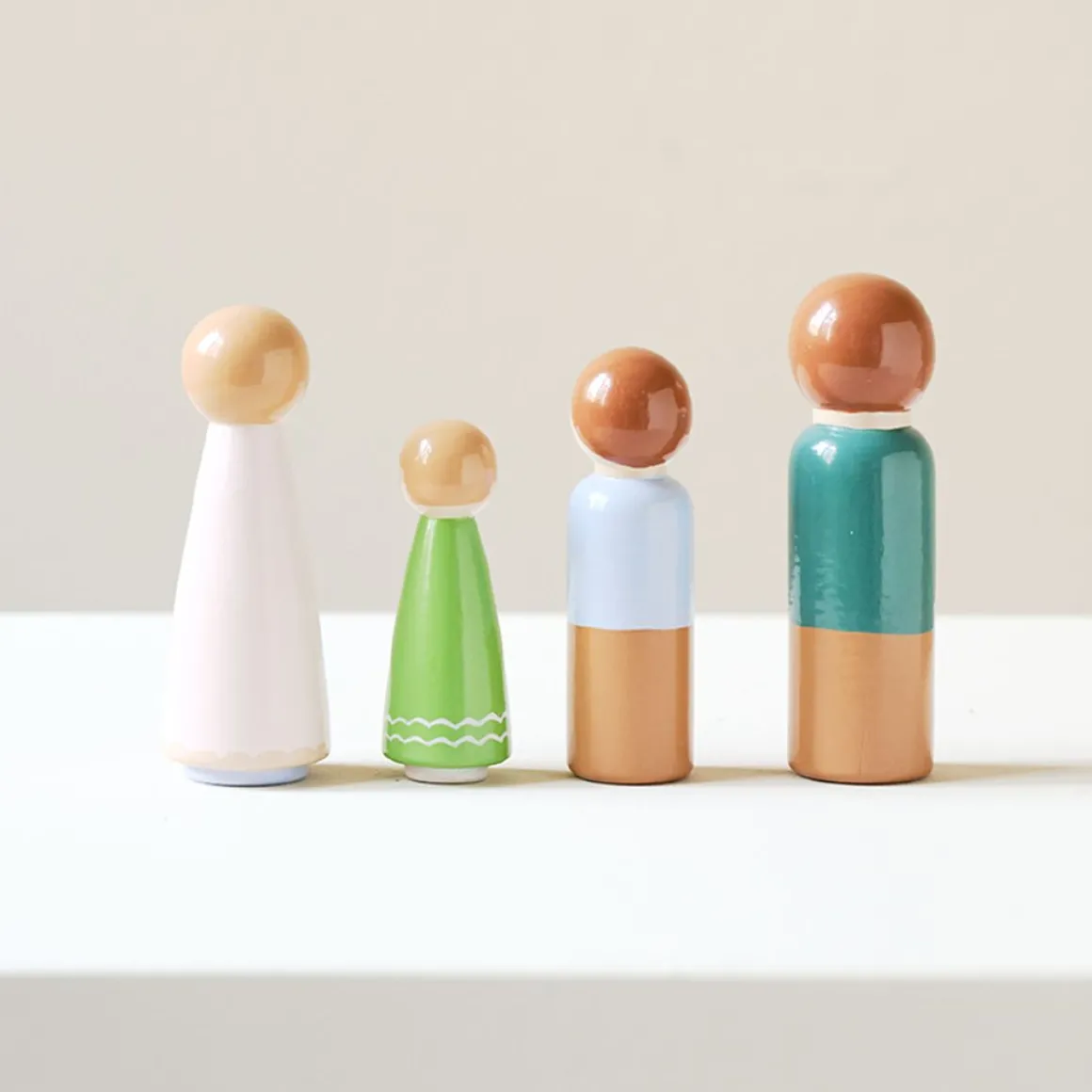 POPPEN VOOR POPPENHUIS | u00abMa Petite Famille Amarantheu00bb