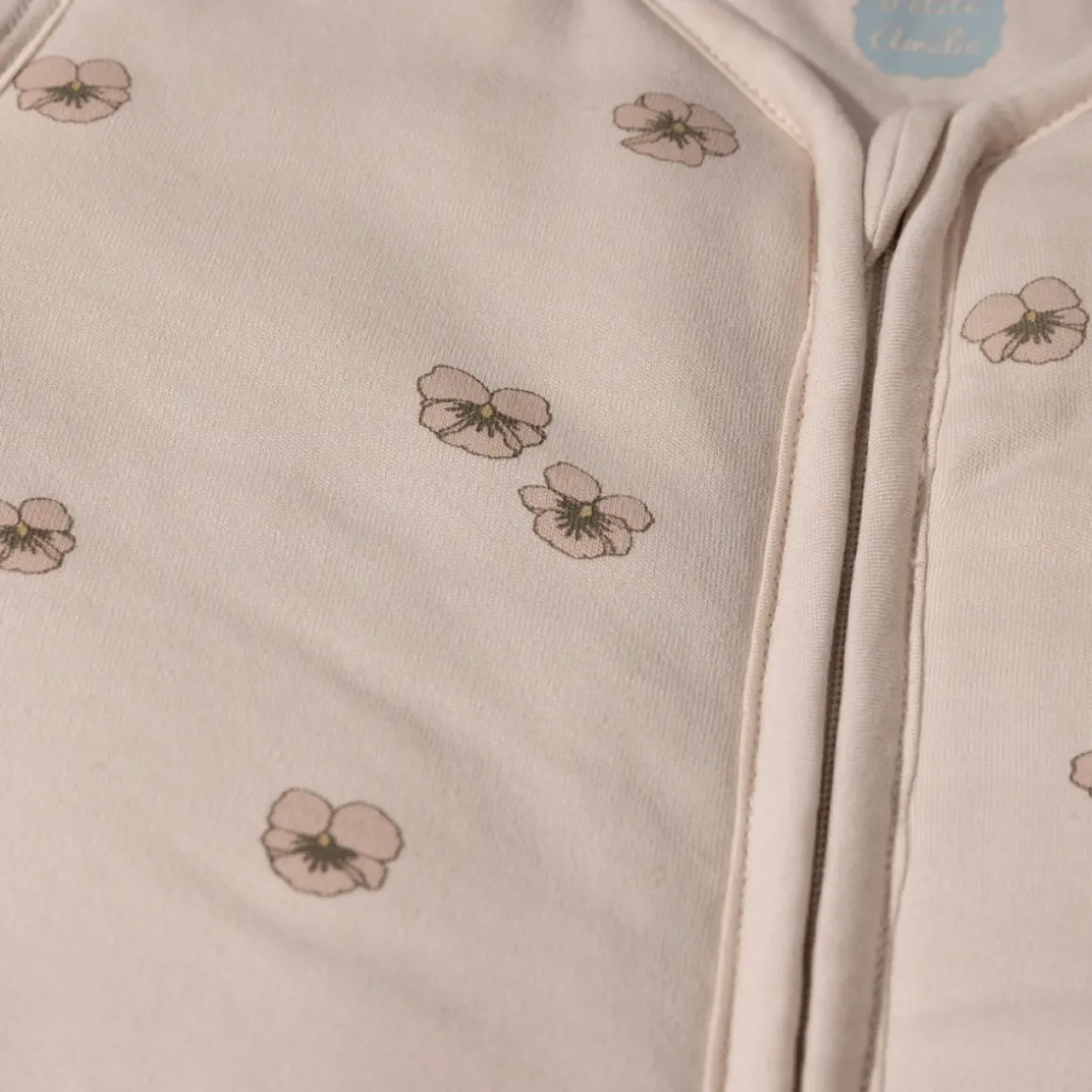 SLAAPZAK MET AFRITSBARE MOUWEN u00abPANSYu00bb | BEIGE-ROZE | 110 CM | 18-36 MAANDEN