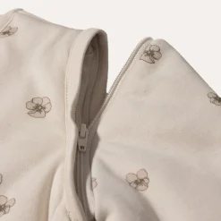 SLAAPZAK MET AFRITSBARE MOUWEN u00abPANSYu00bb | BEIGE-ROZE | 110 CM | 18-36 MAANDEN