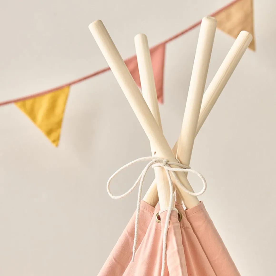 TIPI SPEELTENT u00abu00c9Tu00c9u00bb | 158 CM HOOG | ROZE