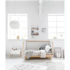 Wandrek babykamer / kinderkamer wit met naturel hout u00abBrise/Ceriseu00bb