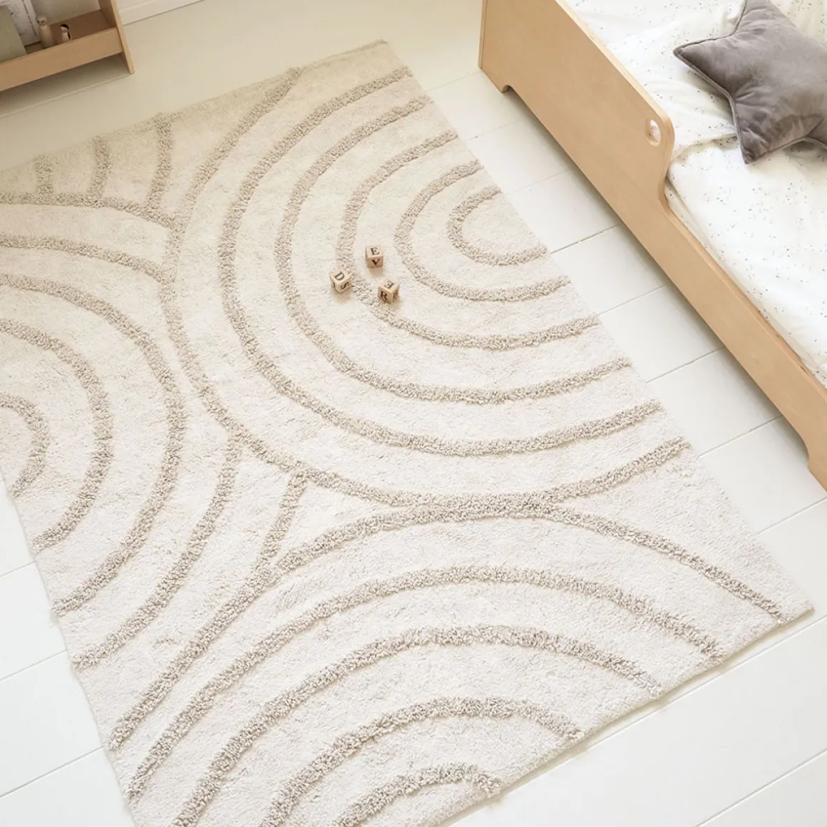 WASBAAR SCANDINAVISCH VLOERKLEED 120 X 170 CM | BEIGE